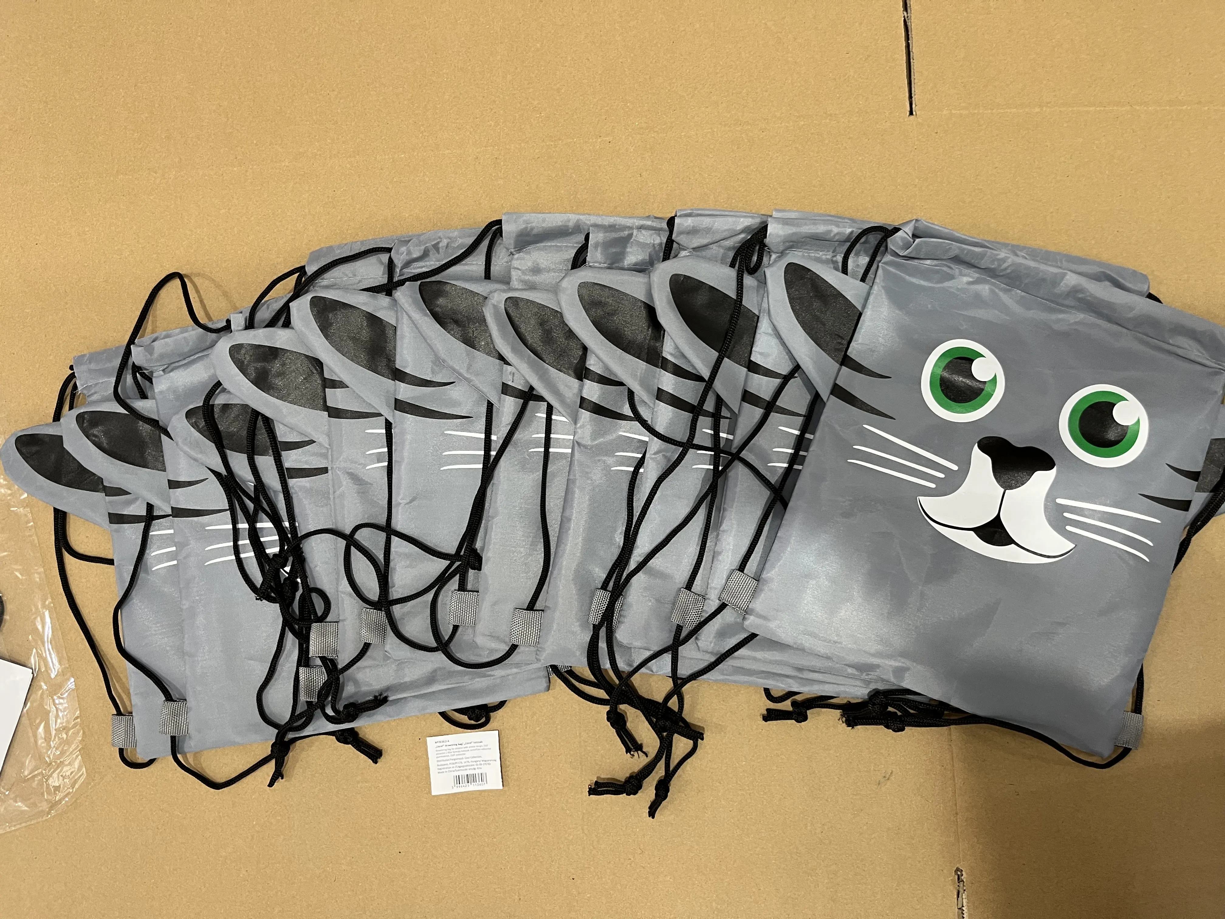 kids drawstring bag (1).jpg