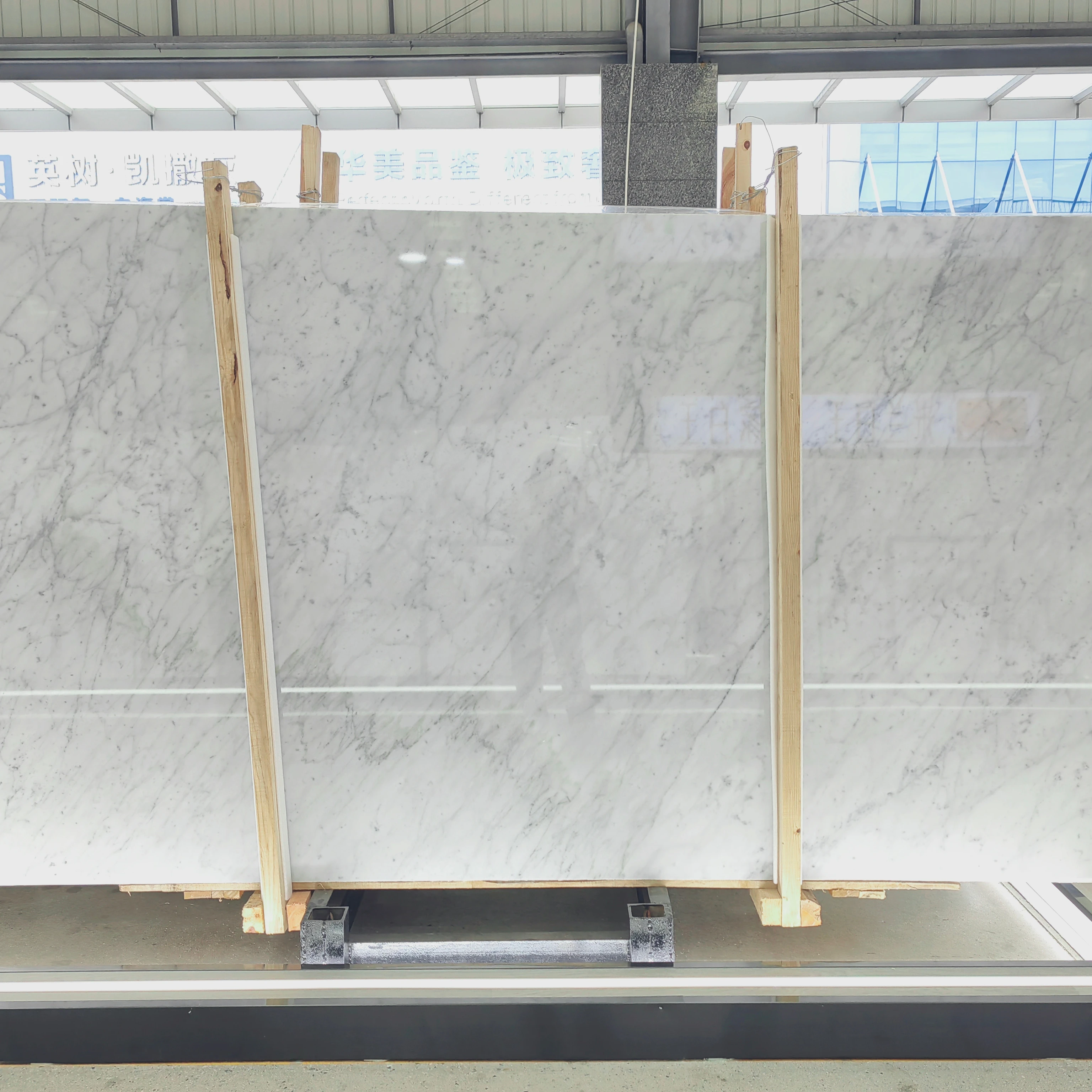 Carrara White Marble Slabs Classic Italian Stone with Veins and Fine Patterns for Luxurious Designs