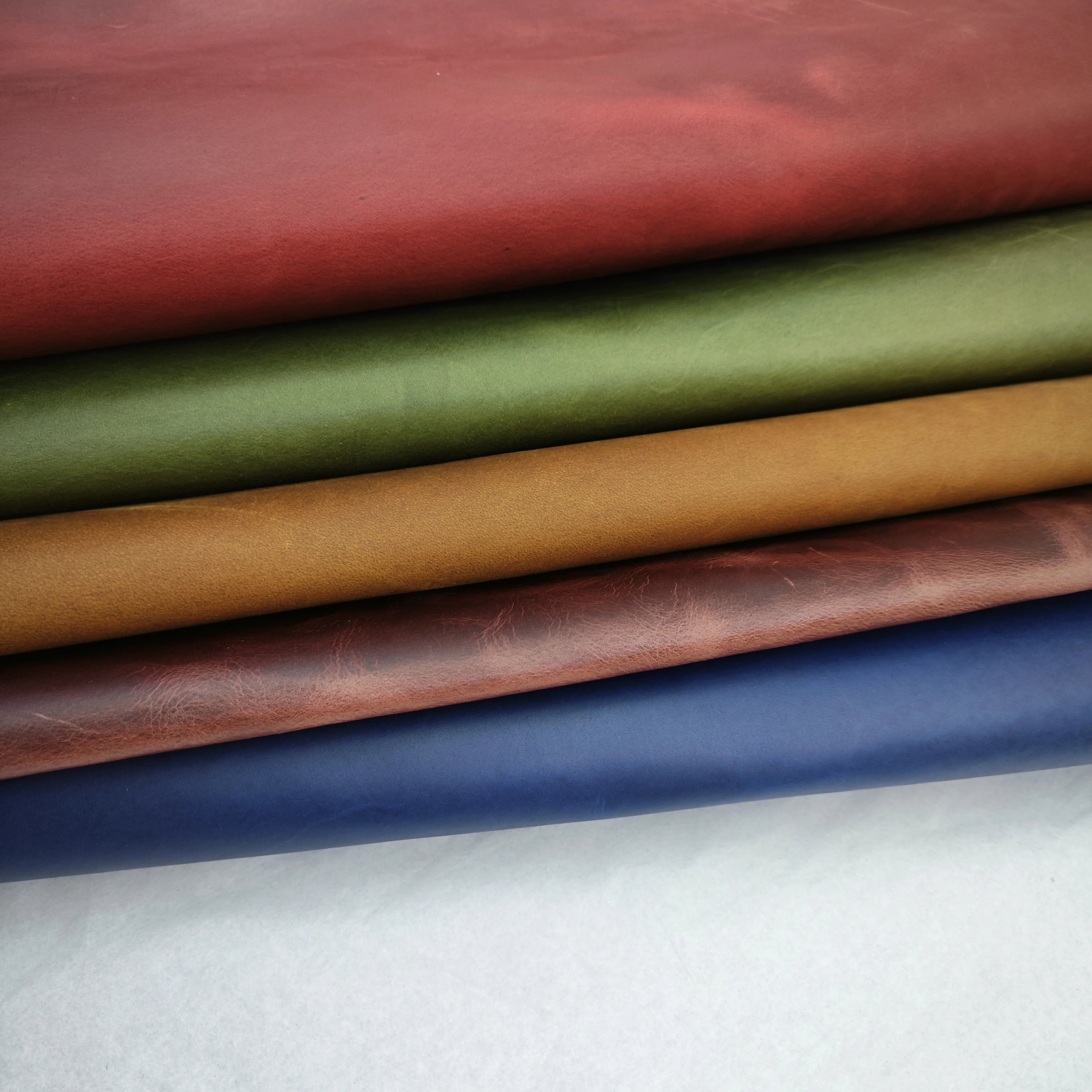 Vintage Oil Wax Crazy Horse Genuine Cowhide Leather For Keychain Wallet