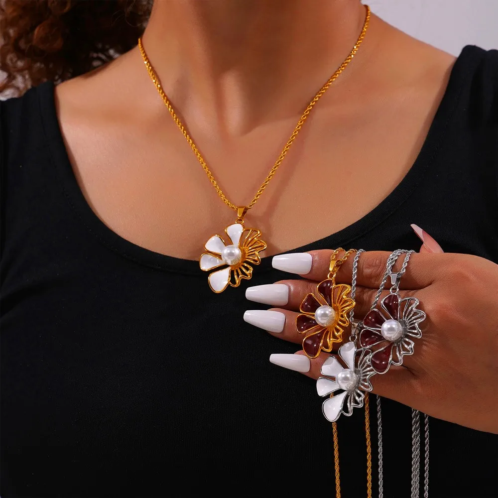 New Enamel Flower Stainless Steel Pearl Necklace Fashion 18k Pvd Coated Waterproof Stainless Steel Necklace