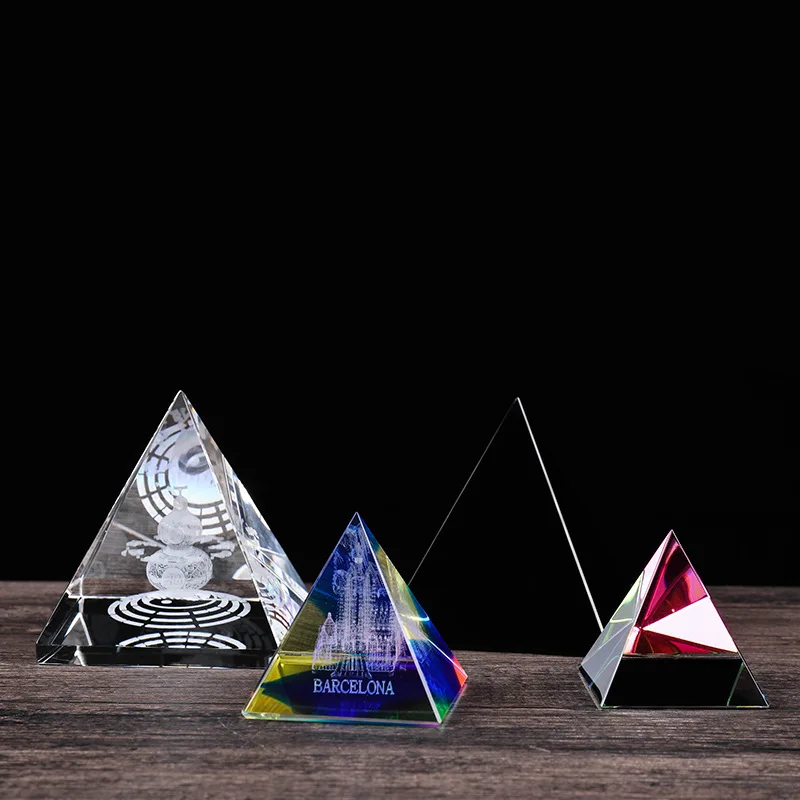 Exquisite Liuli Crystal Glass Multi Color Beautiful home decor luxury Crystal Crafts Magic Balls for Festival Gifts Supplies