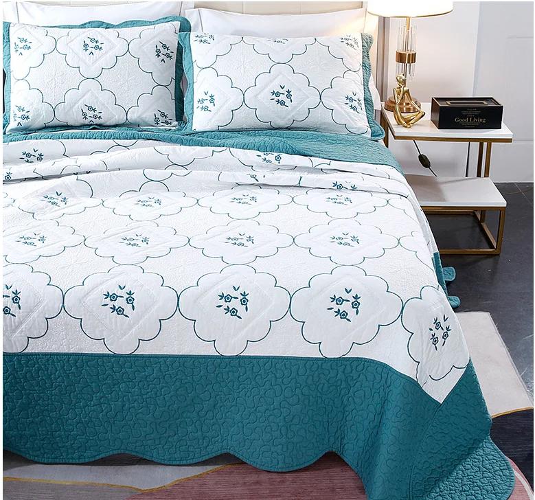 Manufacturers wholesale cotton Cool quilt  bedspread three piece sets quilting embroidered air conditioning quilt