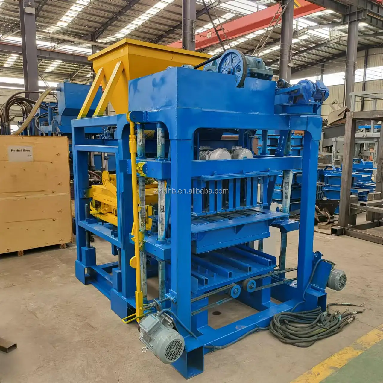 XD4-35B High Capacity Crushed Stone Fly Ash Hollow Brick Making Machinery In Russia