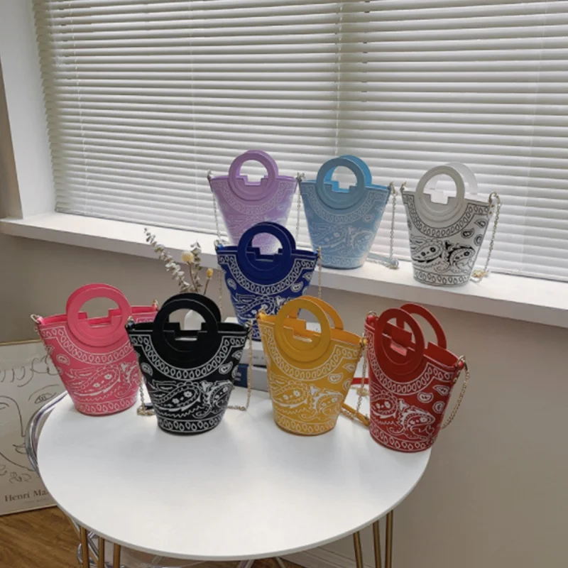Latest Design Pu Leather Floral Printed Ladies Handbags Bandana Purse Bucket Bags