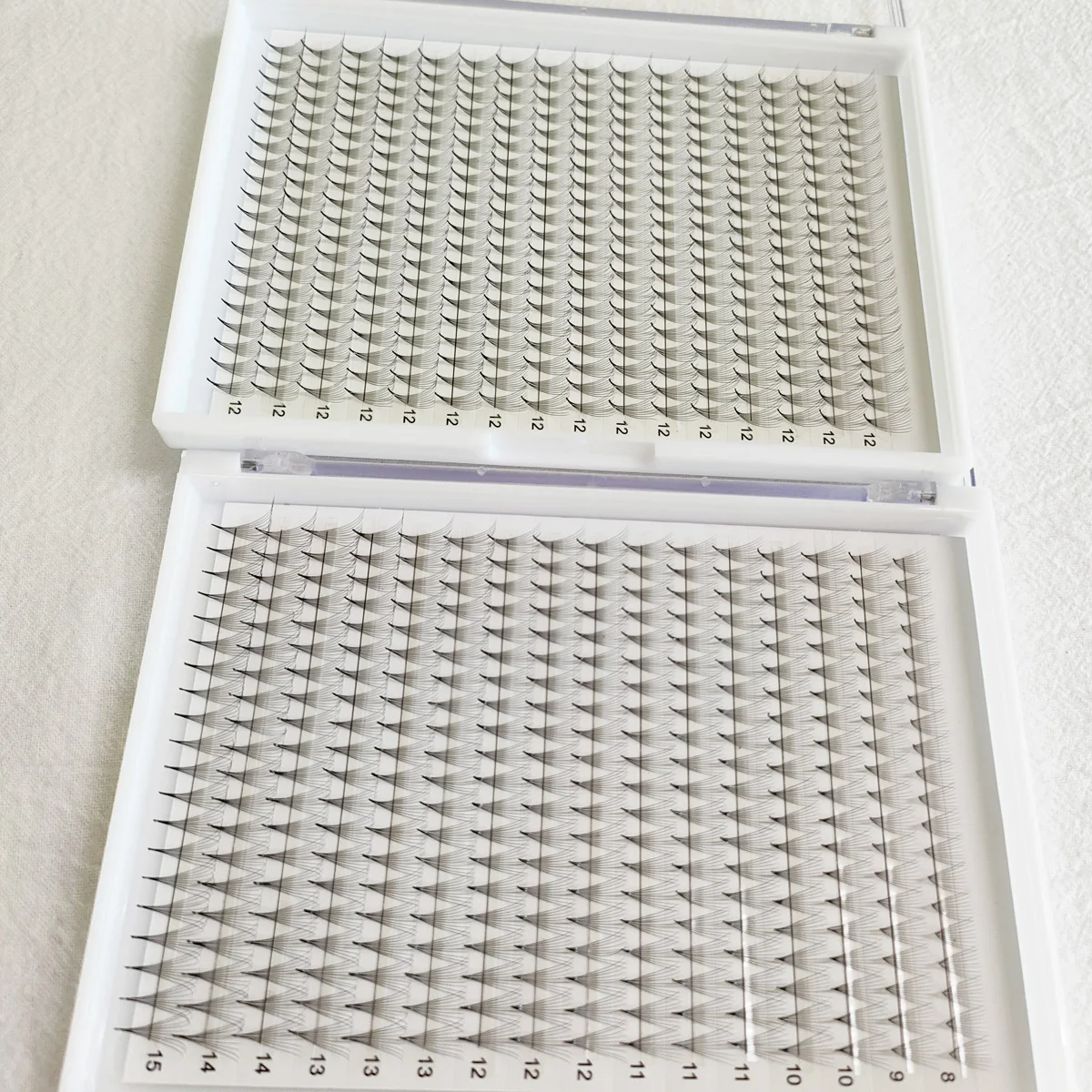 New Soft Light Material Pointy Sharp Base Pre Made 6d 8d 10d 12d Fans 0.05 0.07 0.10 Thin Eyelash Extension Premade Volume Fans