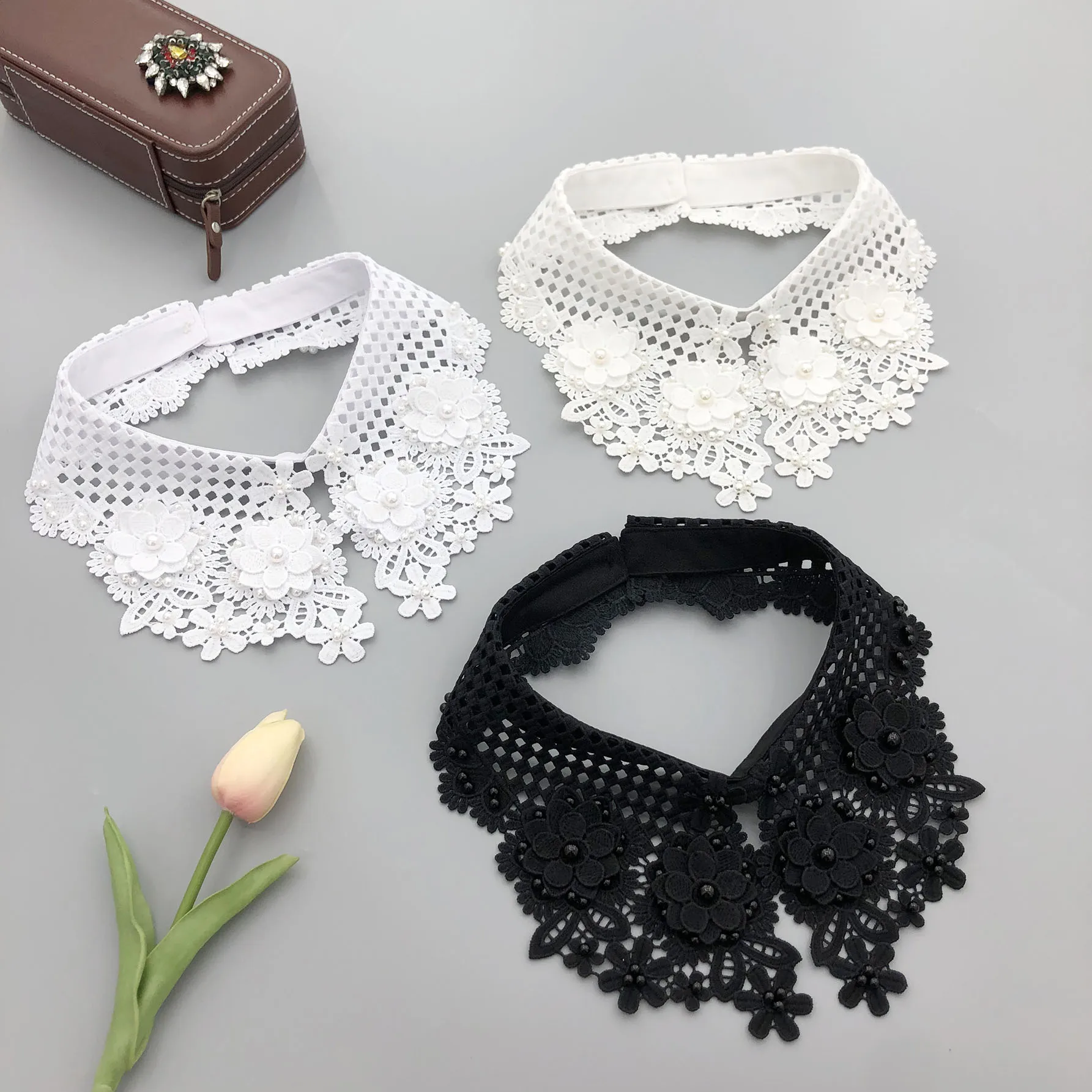 Hot Selling Openwork Embroidery Design Detachable Embroidery Shirt Fake Collar