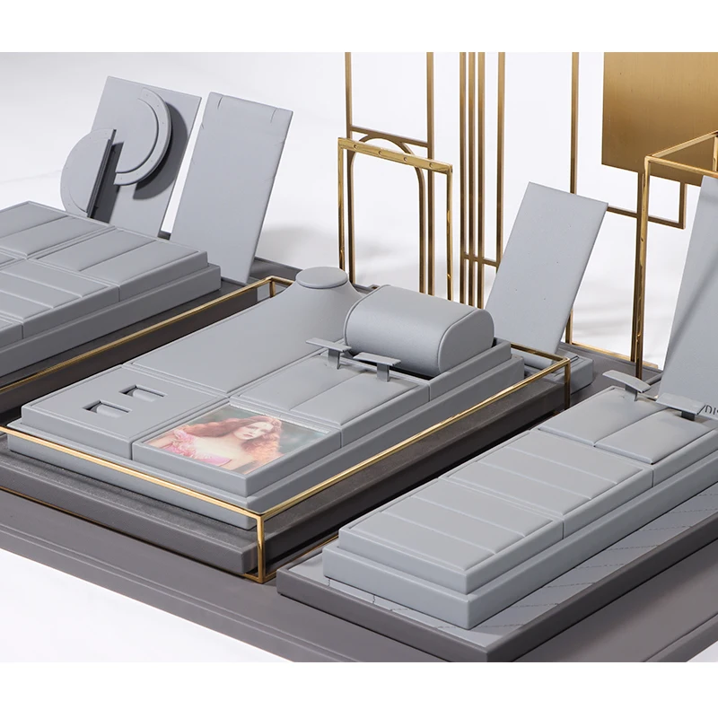 ROMI Custom Grey Metal Microfiber Ring Bracelet Necklace Holder Jewelry Display Stands Set Display Tray