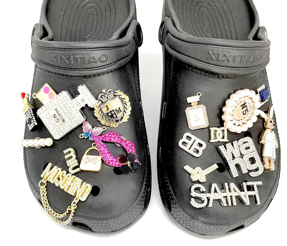 Wholesale hign-class Shiny croc shoe charms decorations accessories for  shoes