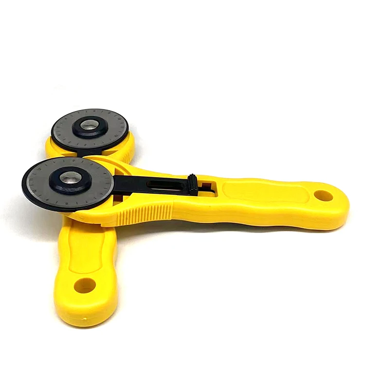 Wholesale  45mm rotary cutter  Stainless steel blade cutter knife