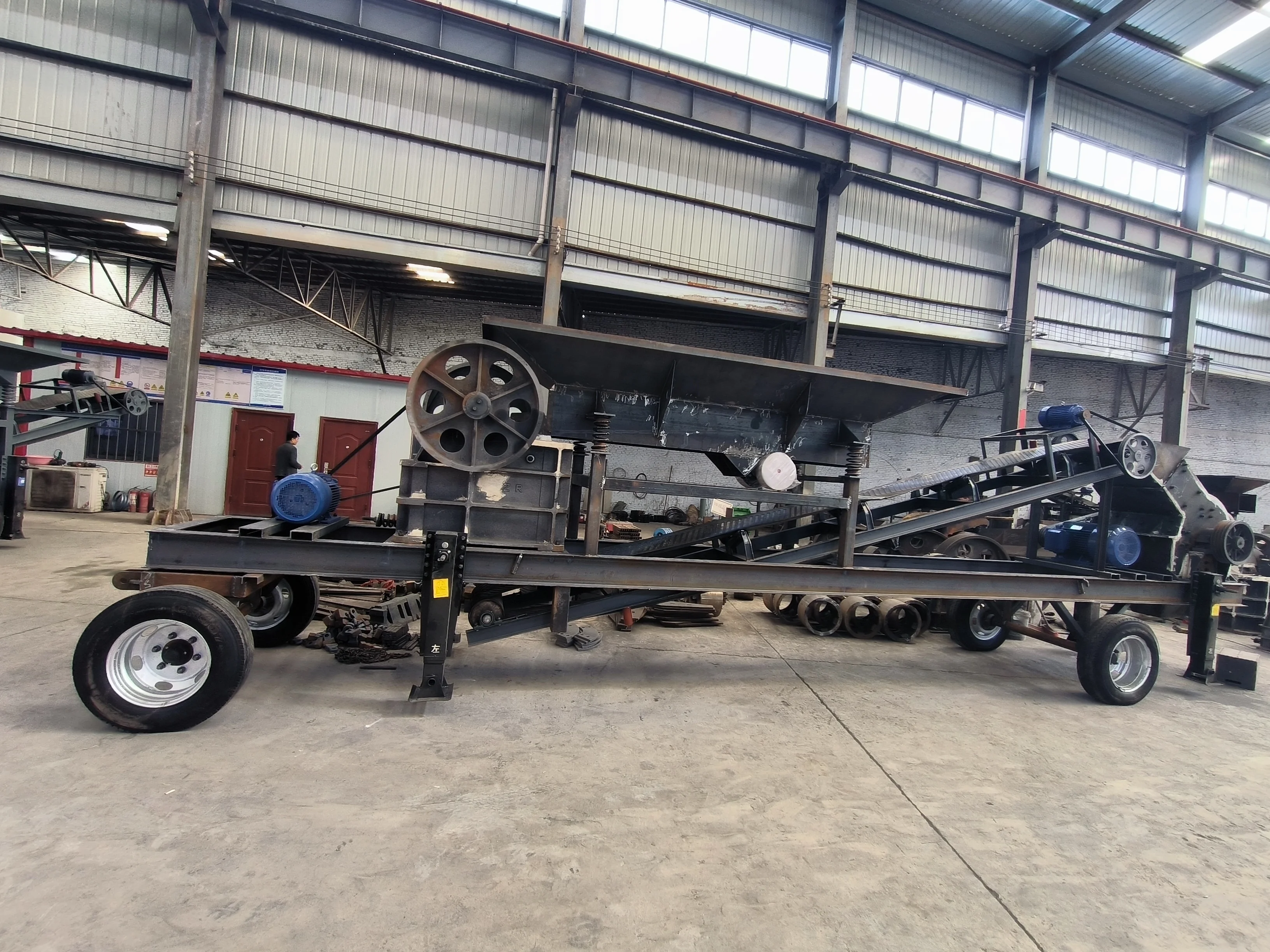 The most popular highquality customizable plate rock-concrete gravel one-time molding and sieve jaw crusher sand production line