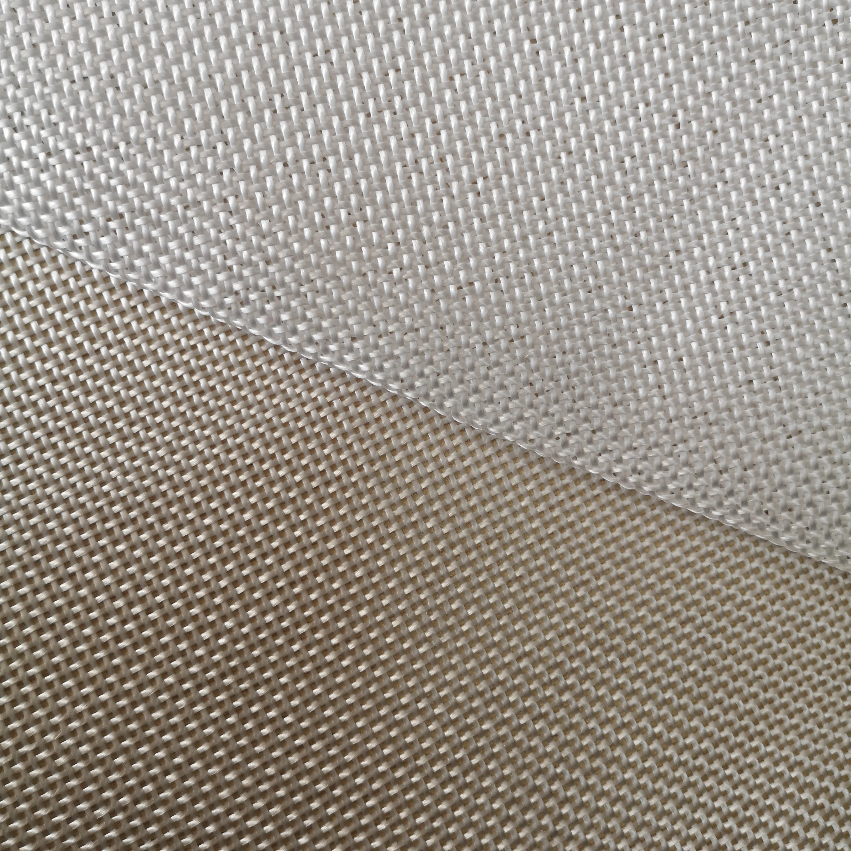 Smock fabric for grease saws in the forest the sawtooth cloth