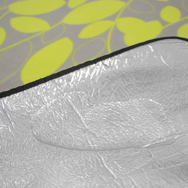 All Seasons Foam Filling Foldable Custom Waterproof Picnic Mat