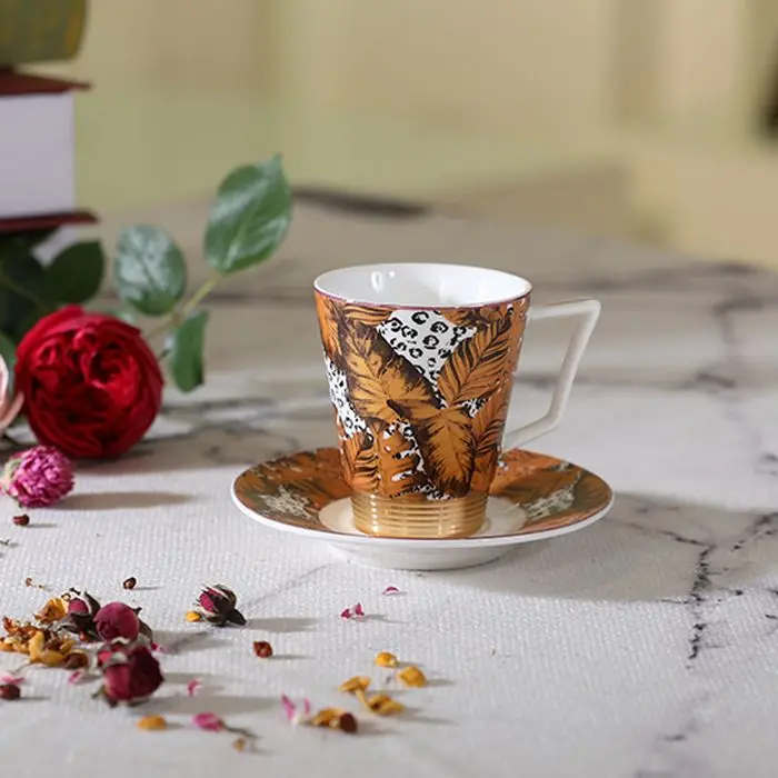 Amber Original factory highly cost effective tea set porcelain ceramic coffee and tea cup set with sacuer