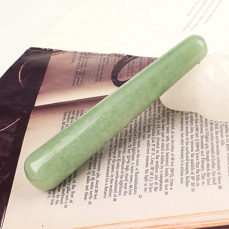 Hot Sale High Quality Yoni Wand Adult Jade Massage Gun for Women Magic Healing Stone Carving Gemstone Theme of Love