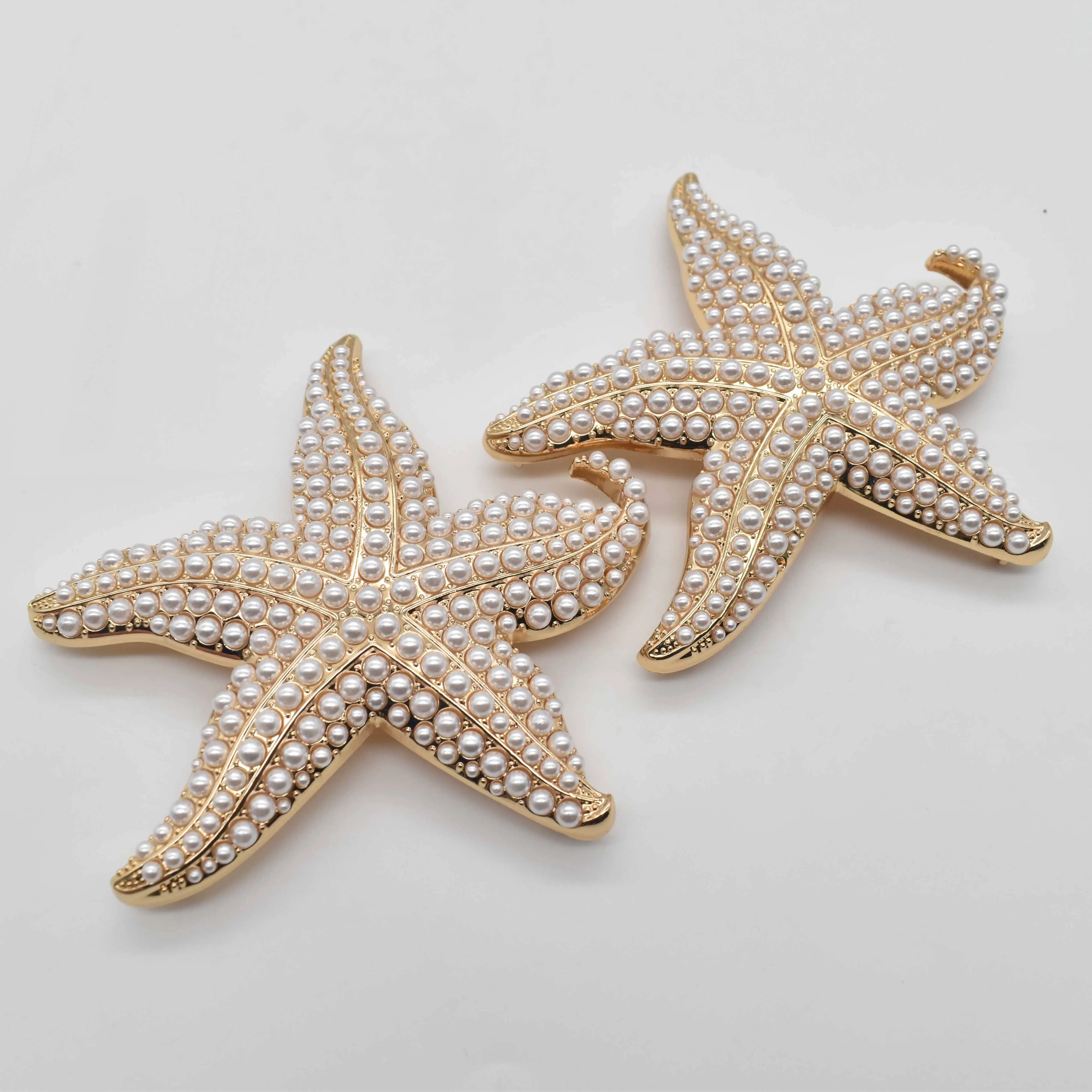 Fancy Starfish Gold Plated Crystal Pearl Brooch Swimwear Accessory for Luxury Swimsuit Bra Beach Bikini or Underwear