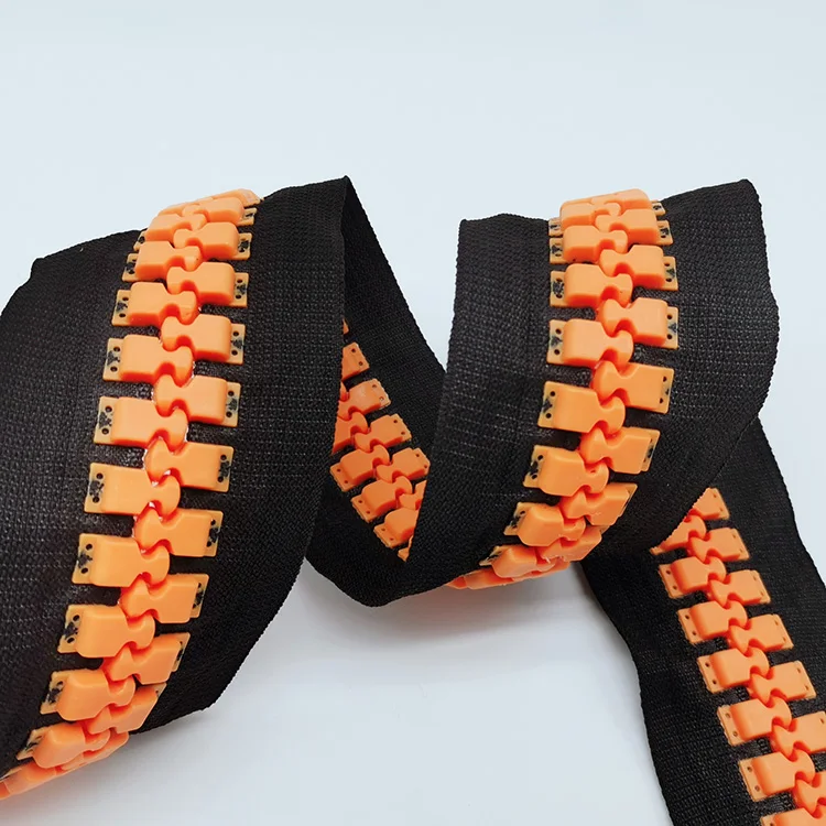 Пластиковая молния vislon большой размер 30 большая для палатки