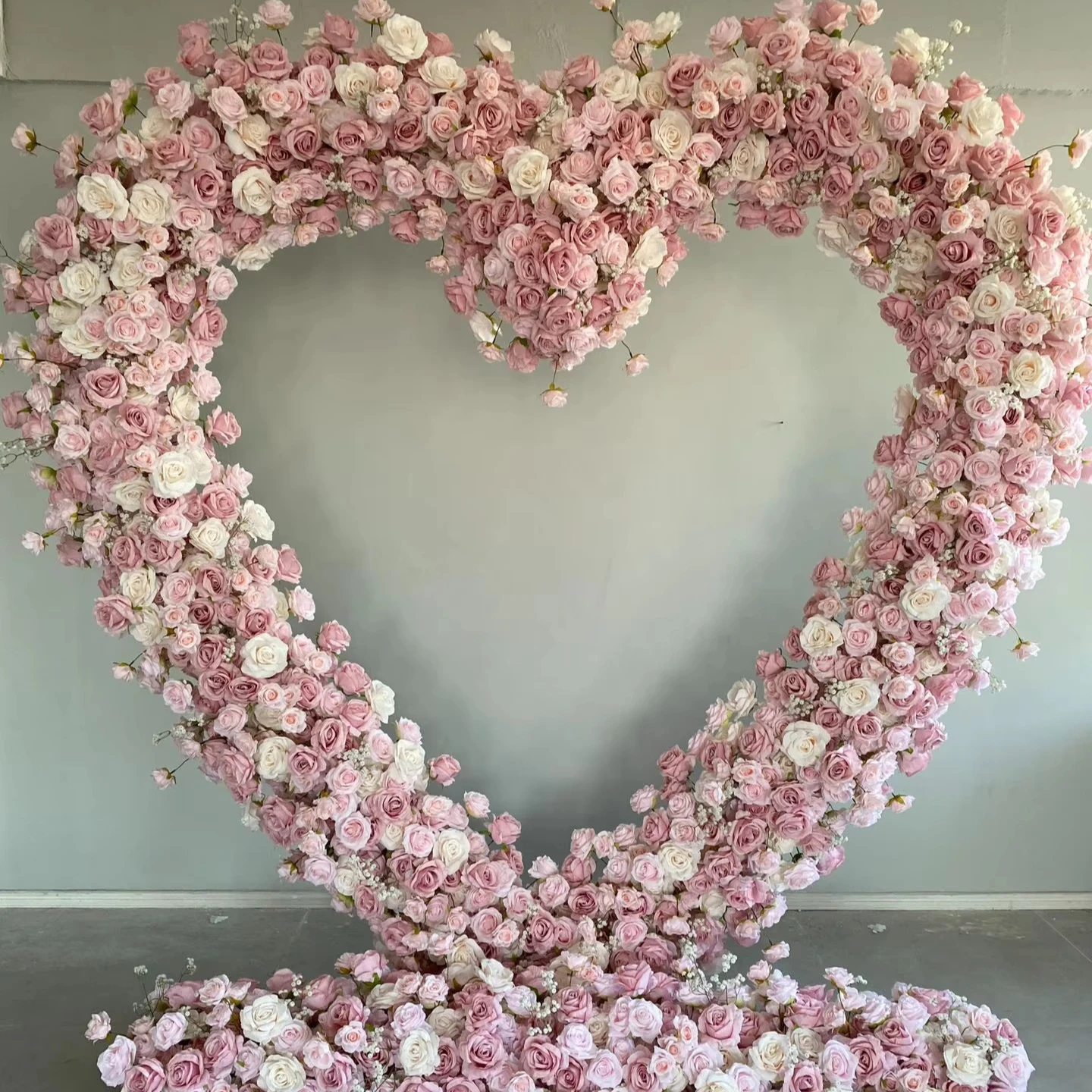 Giant Pink Flower Heart Shaped Arch Romantic Silk Artificial Roses 2.4m Floral Wedding Arch Backdrop Decor