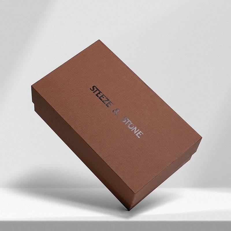 Luxury Lid And Base Box Custom Embossed Logo With Texture Gift Cardboard Packaging Box For T Shirt Hoodies Perfume Cosmetic