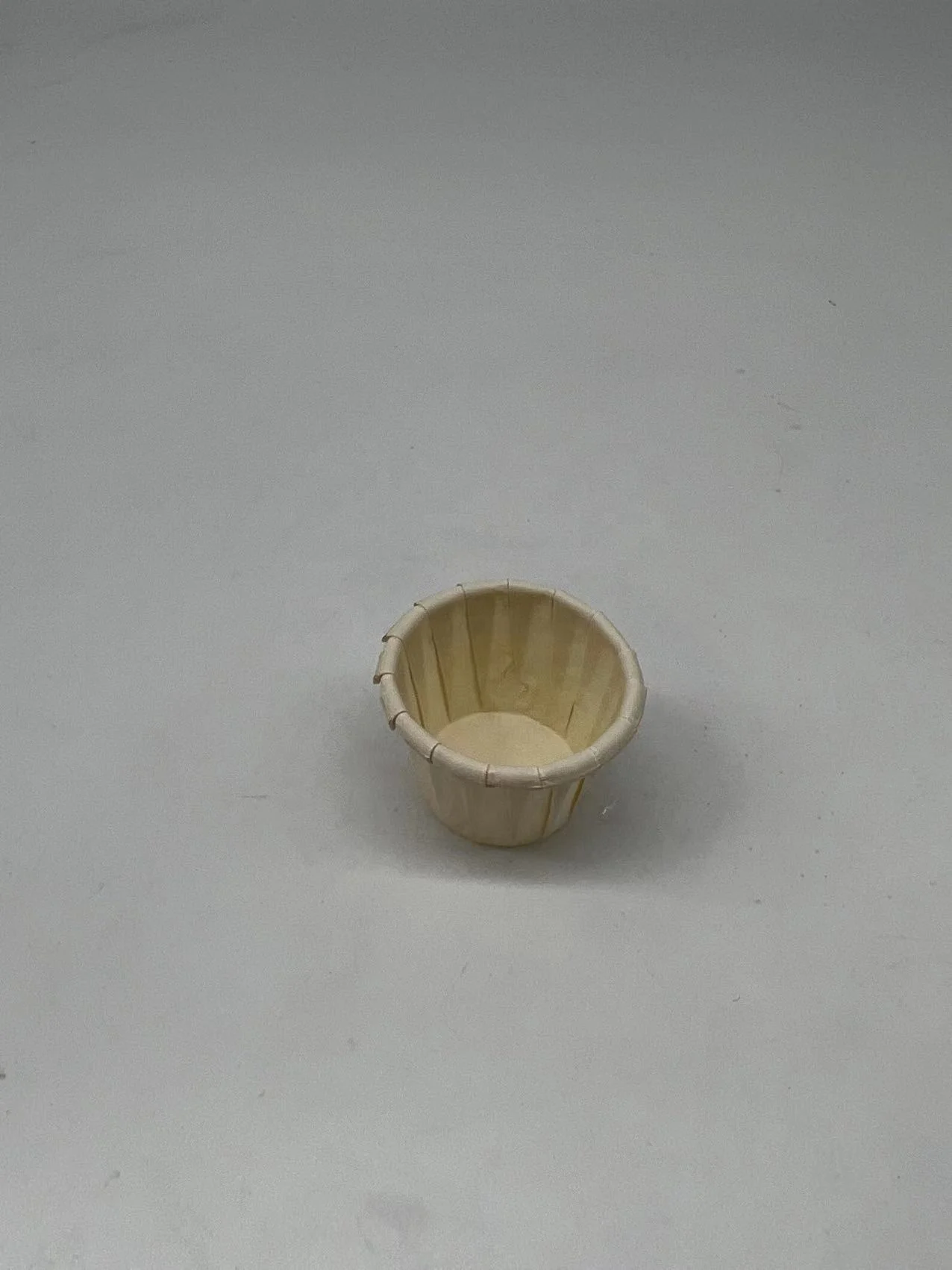 Super small personalized cup 1oz High gram oil proof paper 80g for snack medicine sauce paper cup