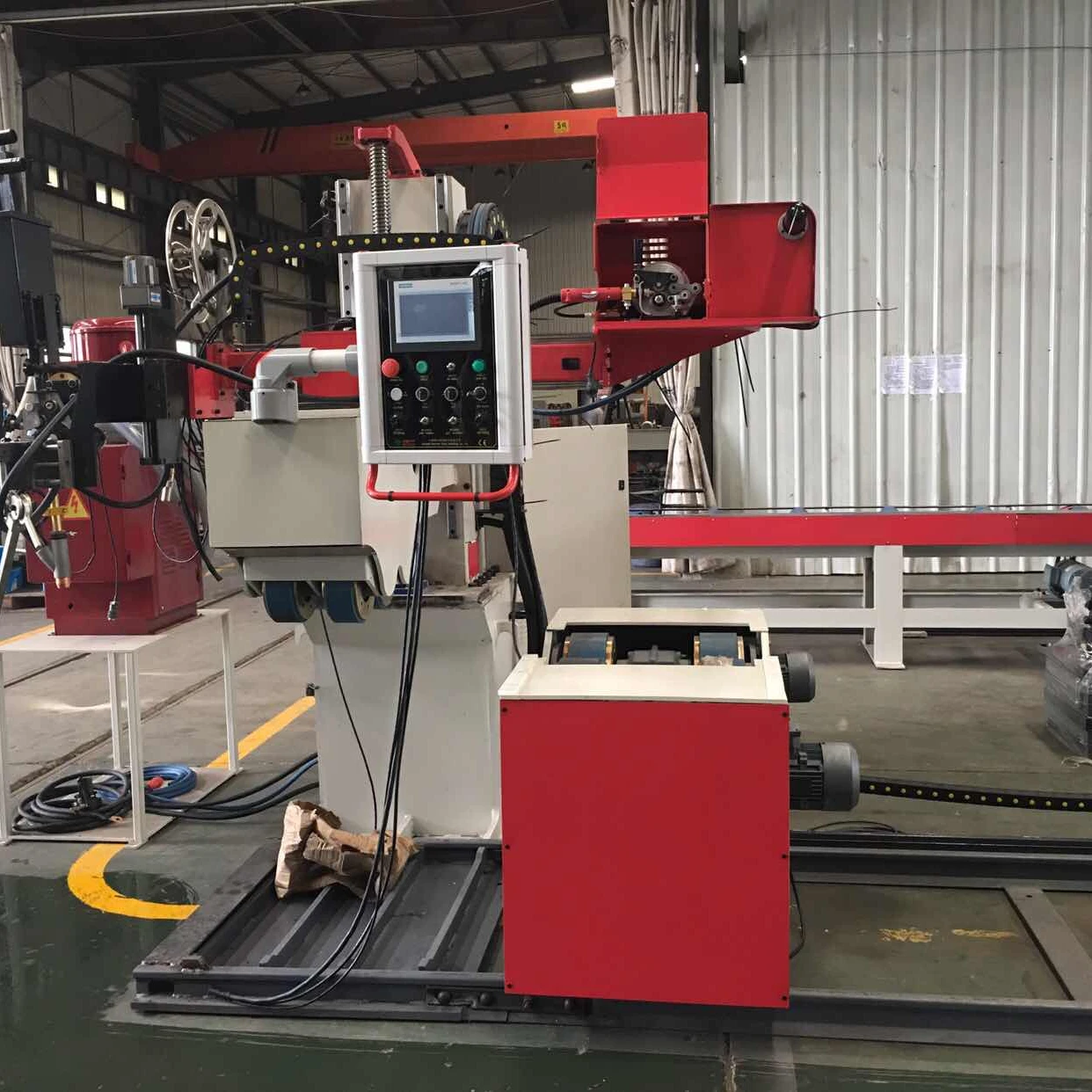 PIPE WELDING MACHINE;AUTOMATIC WELDING MACHINE FOR PIPE FABRICATE;AUTOMATIC WELDING MACHINE FOR PIPE BUTT WELDING(SAW)