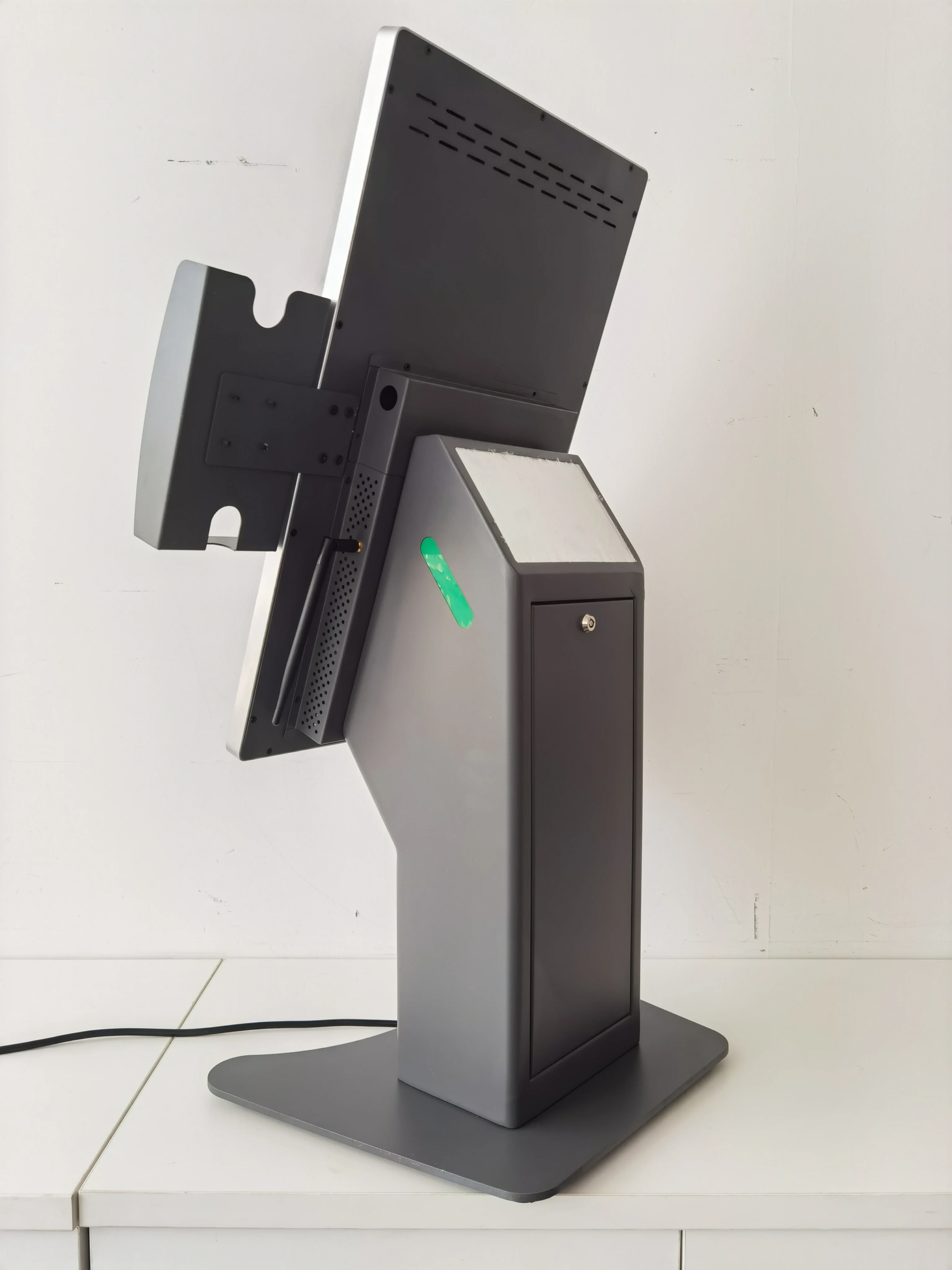 21.5 Inch Auto Android Touch Screen Indoor Kiosk Stand Self-Service Restaurant Ordering & Payment SDK Function Payment Kiosks