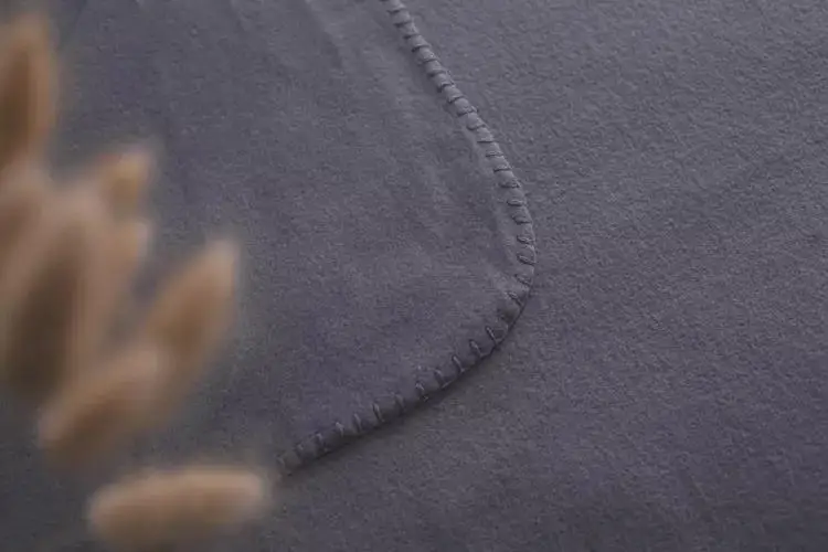 Factory supply attractive price high quality costmize comfy blankets