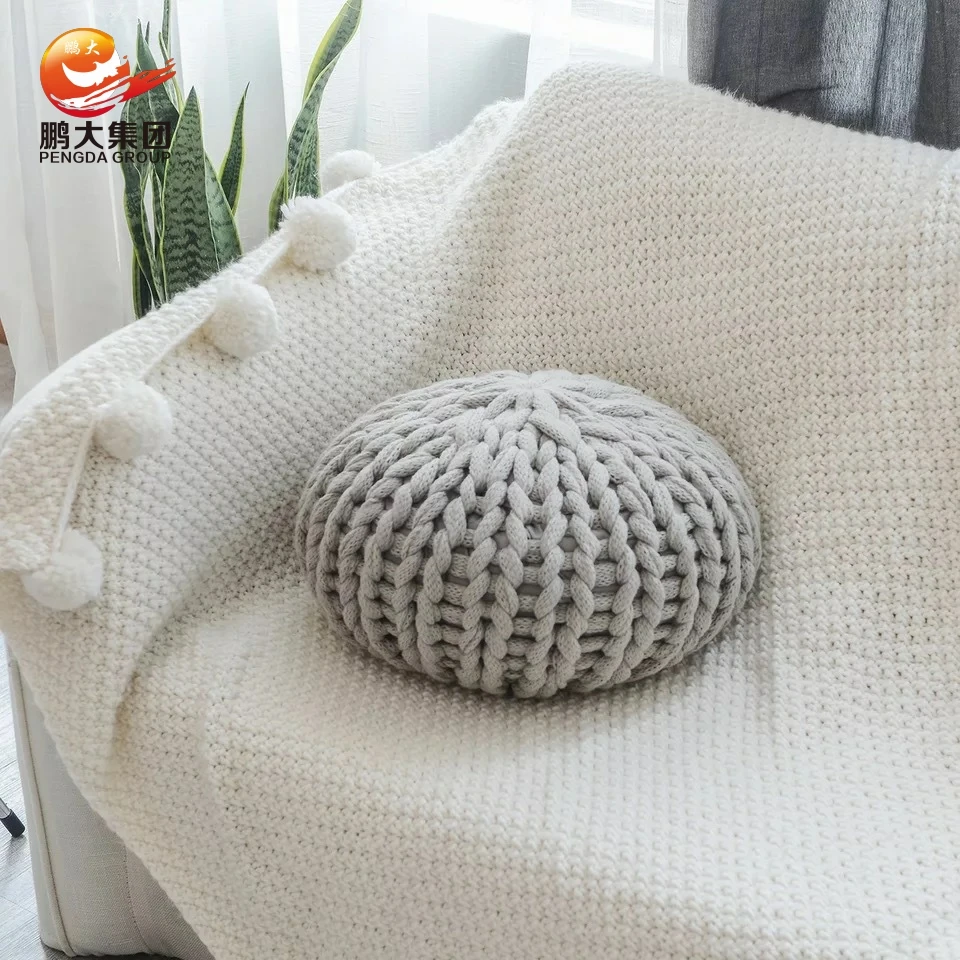 wholesale chunky hand knitting 40cm acrylic decorative throw pillows for home office