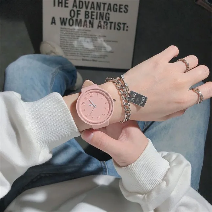 Wholesale customization  online shopping of Cheap Korean version candy color simple quart watches nice beautiful watch for women