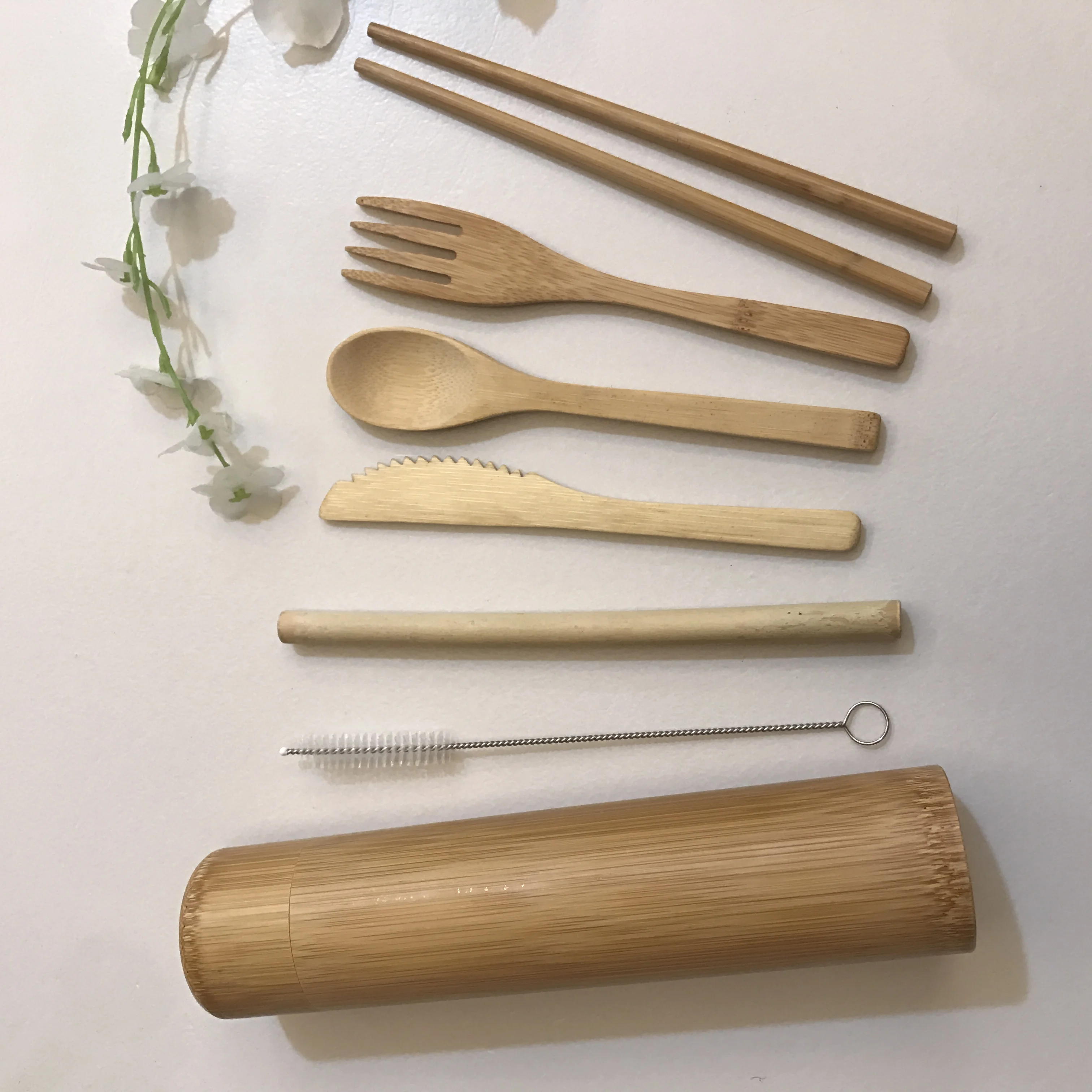 Dining tableware, bamboo tableware dinner ware set bamboo chopsticks and knife and spoon fork set