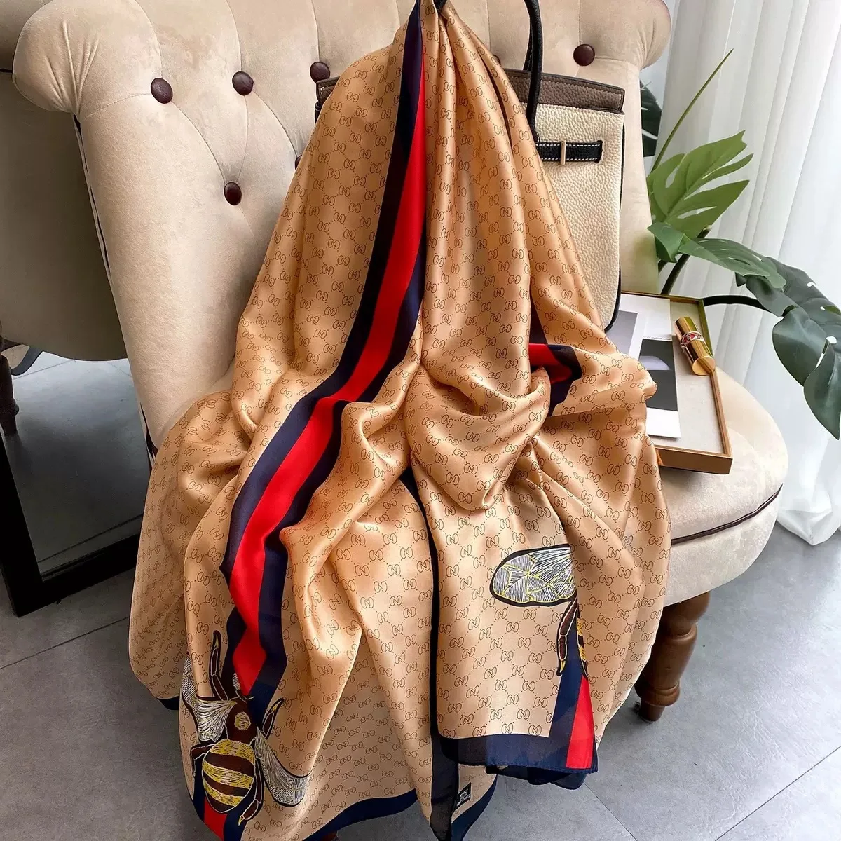 Wholesale Custom Design New Silk Satin Scarf Headscarf Ladies Simulation Silk Scarf Luxury Designer Brand Printing Silk Scarf