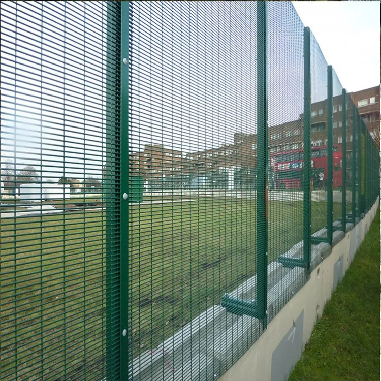 High Perspective And High Security Dense Mesh Guardrail Board Airport Railway Prison Safety Fence 358 Anti-intruder Mesh Fence