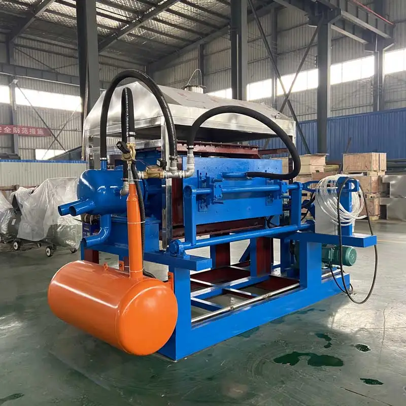 Recycled paper pulp forming machine egg trays making production line