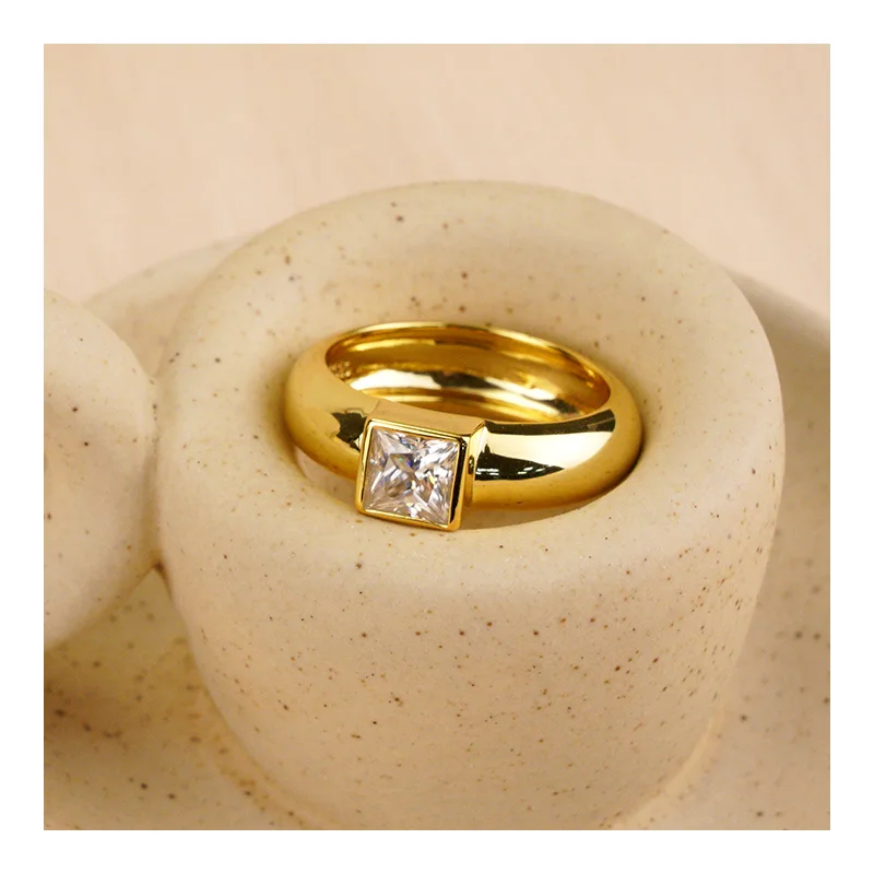 free video and picture Fine Jewelry Square Moissanite Ring 925 Silver Rings Gold Plated Square Moissanite Women Rings