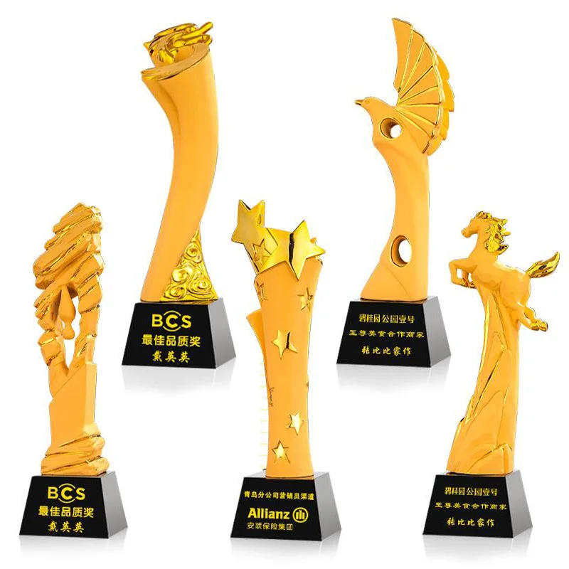 Personalized 3D Custom Business Gift Metal Crystal Glass Award Trophy Blank With Wooden Base Crystal Trophy