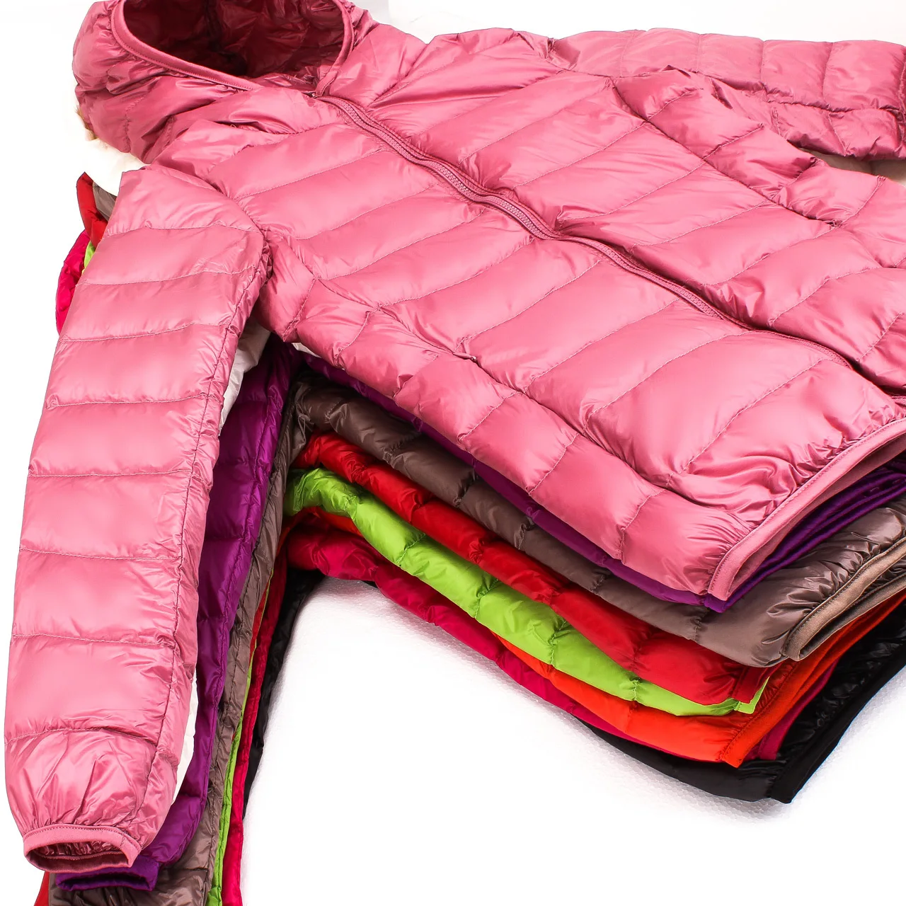 Women Ultralight White Duck Down Jacket Lightweight down jacket winter warm hooded short winter jacket