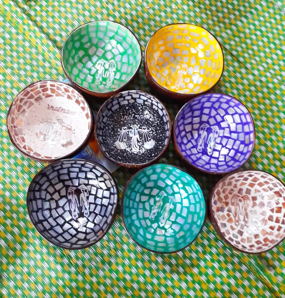 High quality seashell lacquer coconut bowl/ Mother pearl coconut bowl for decor Krystal (+84 587 176 063)