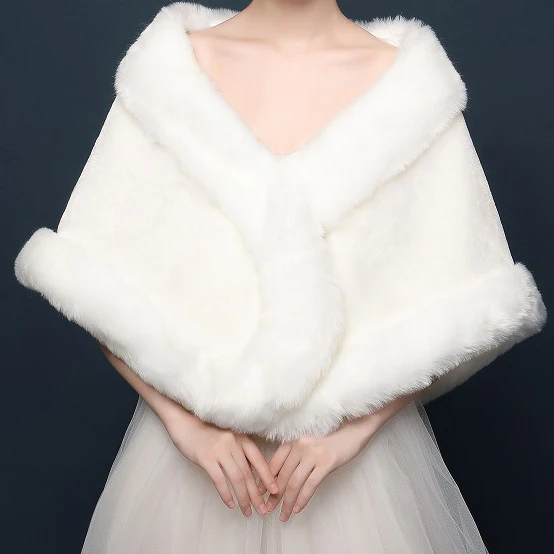 
Jtfur Wholesale ladies winter warm fur shawl banquet wedding cloak vest for women 