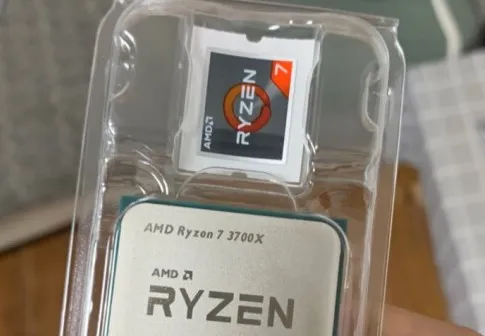 RYZE 5 7 2700 3500X 3600 3600X 3700X Server Chip 3.4 3.6GHZ 4 6 Cores 65W AM4 Tray CPU Computer PC Accessories AMD