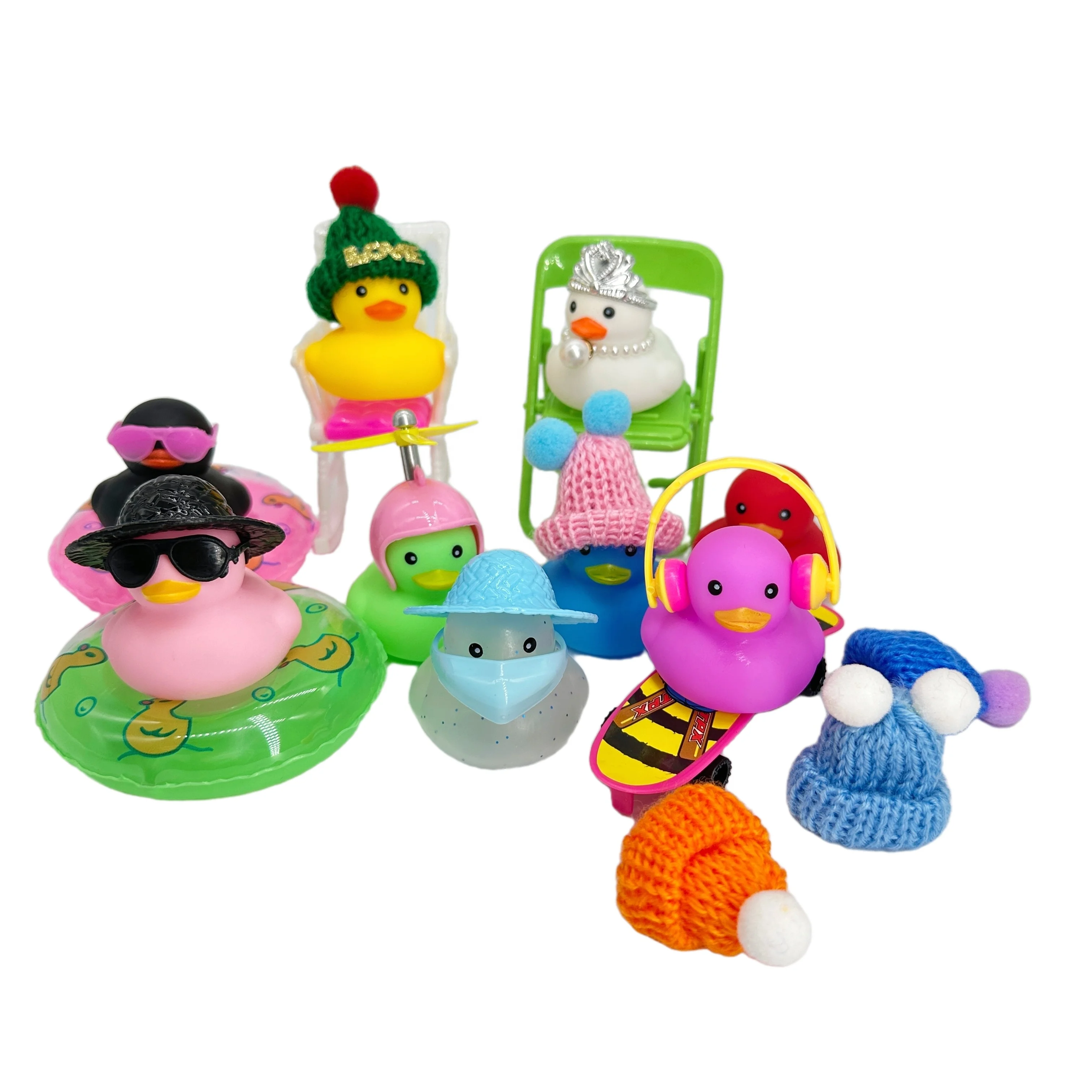 Eco-friendly materials baby bath toys floating ducks with whistle Squeeze toys duck