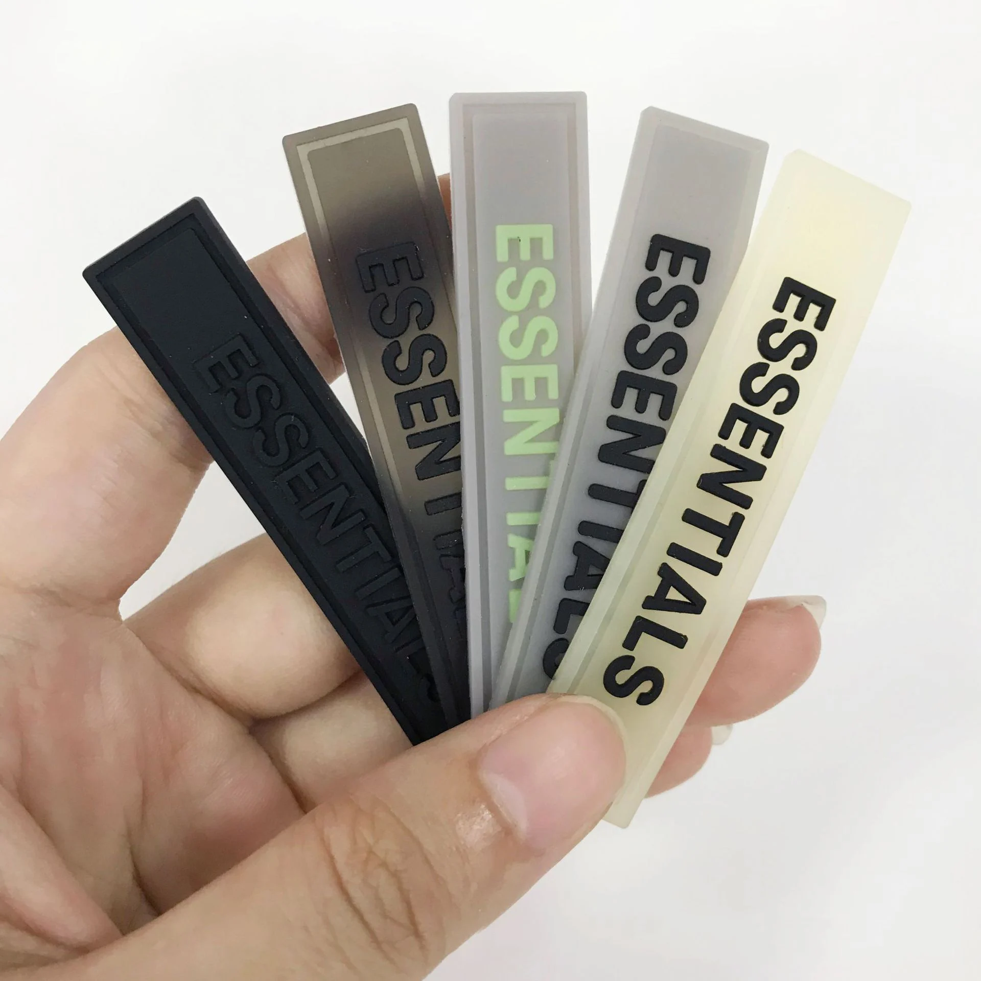 2022 New Product 3D Silicon Patches Custom Rubber Logo Fashion Brand Sew Rubber Patch