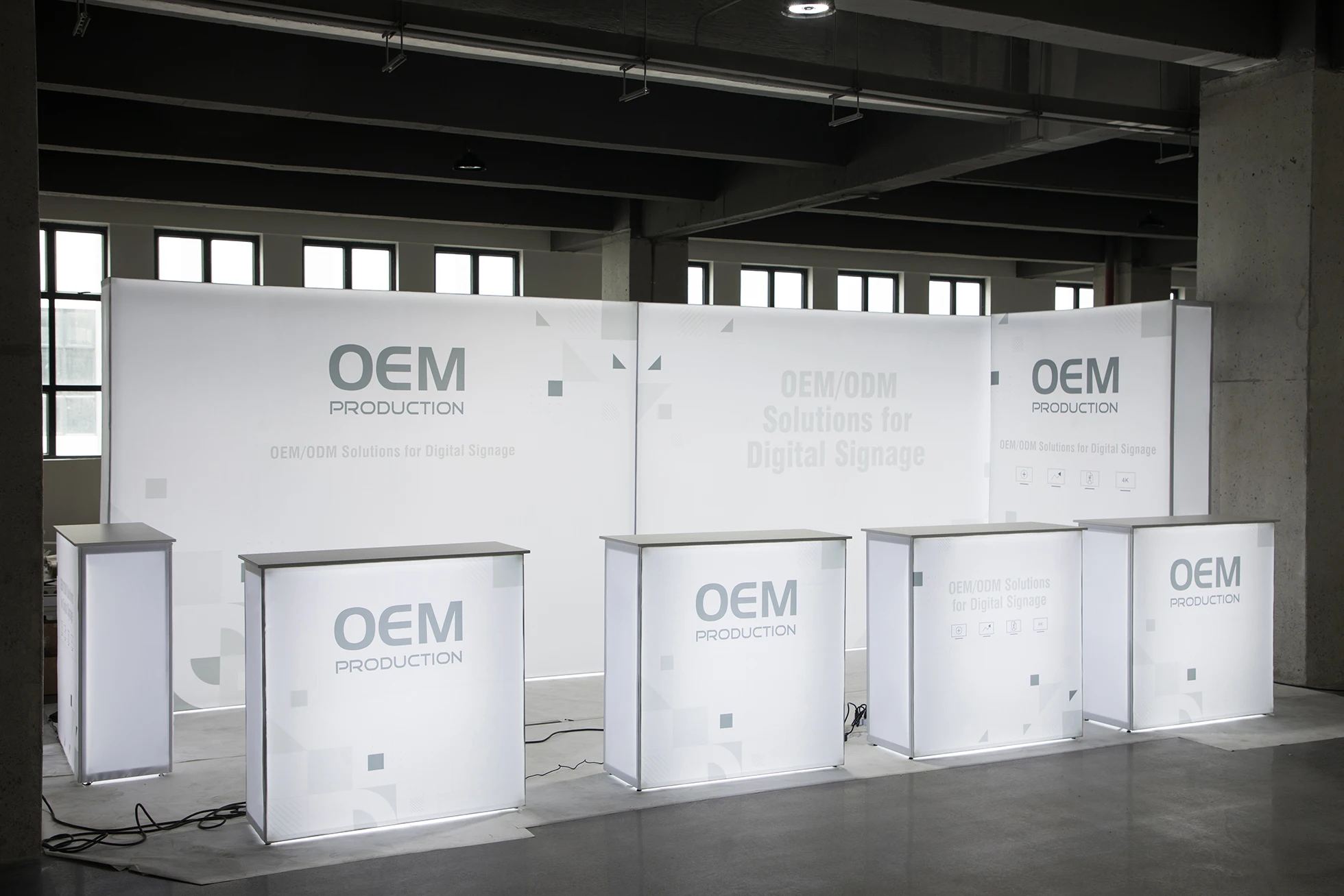 Tianyu Exhibition Tension Fabric Backdrop Trade Show Banner Stand Frame Glowing Pop Up Banner Display Stand