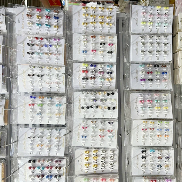 Best service Muslim Accessory Colorful Diamond Water Drop Hijab Clip Fashion Multi Color Big Crystal Rhinestone Shawl Scarf Clip