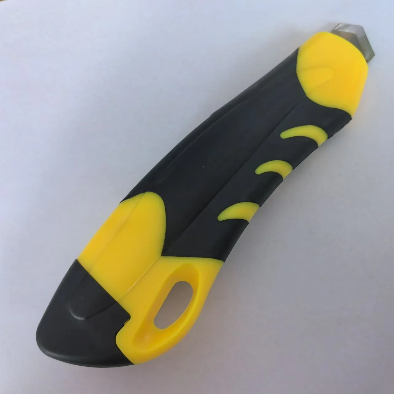 Utility Cutter Knife Portable Handle Sharpen Steel Blade Pocket Camping Stretchable Tactical Survival Cutter Blade 18mm Knife