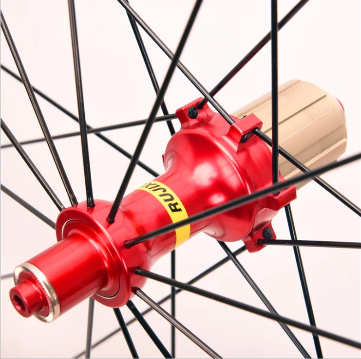 700C 30mm Clincher Bike Road Bicycle Wheelset Sealed Bearing Ultra Light Wheels Wheelset Rim 11 S Cycling Wheels1650g