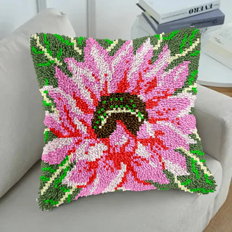 Morden pre-printed canvas crochet yarn embroidery kits throw pillow cover animal elk latch hook cushion kits for Adults Beginner