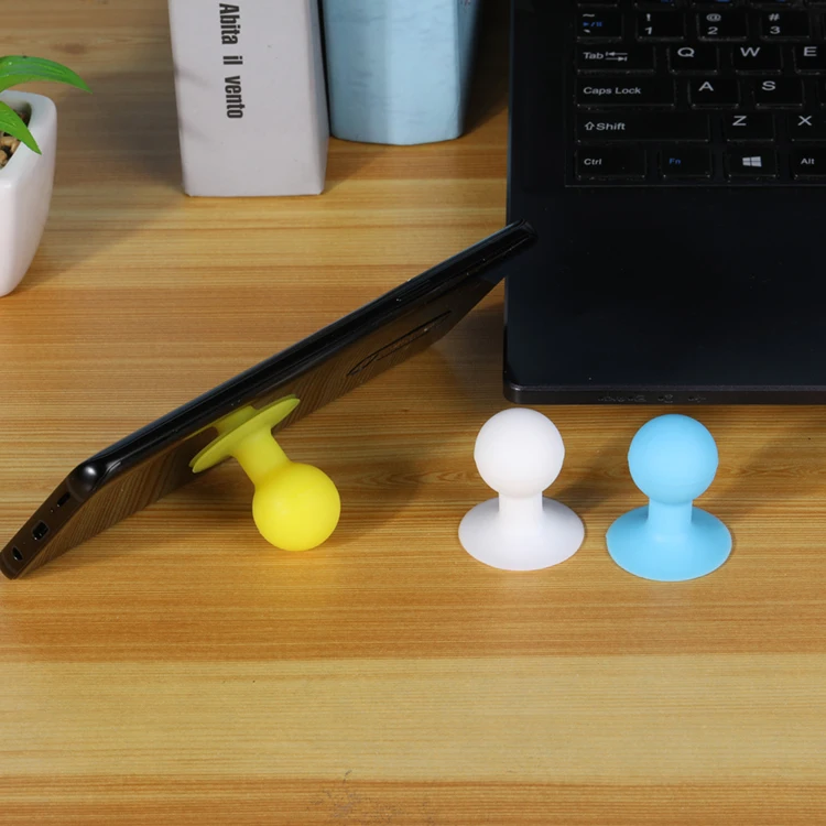 
New Promotion 2021 Hot Style Silicone Rubber Octopus Sucker Ball Cell Phone Stand Holder 