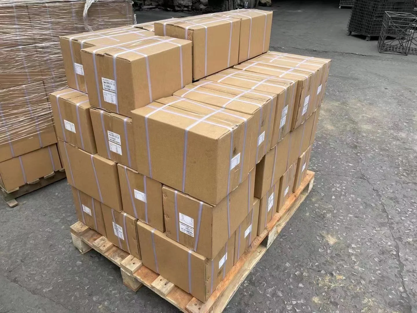 brake lining 19935 OEM 5001860032 8 holes heavy duty truck part RN truck brake  lining 19935