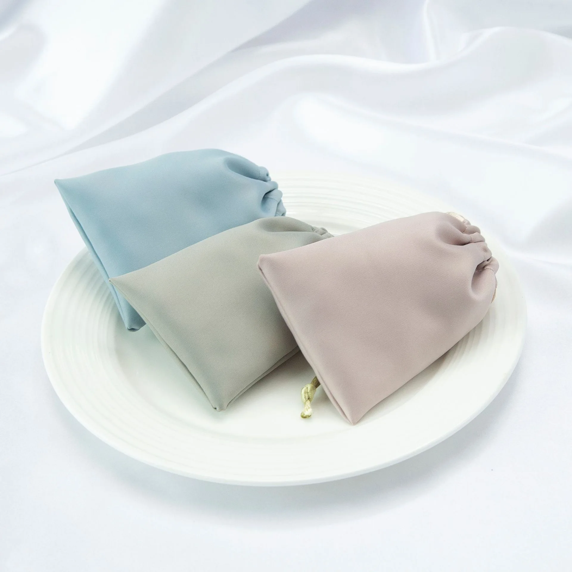 Customized Logo Printed Colorful Bundle Dust Jewelry Pouch Custom Satin Drawstring Silk Bags with Logo for Gift Storage Package
