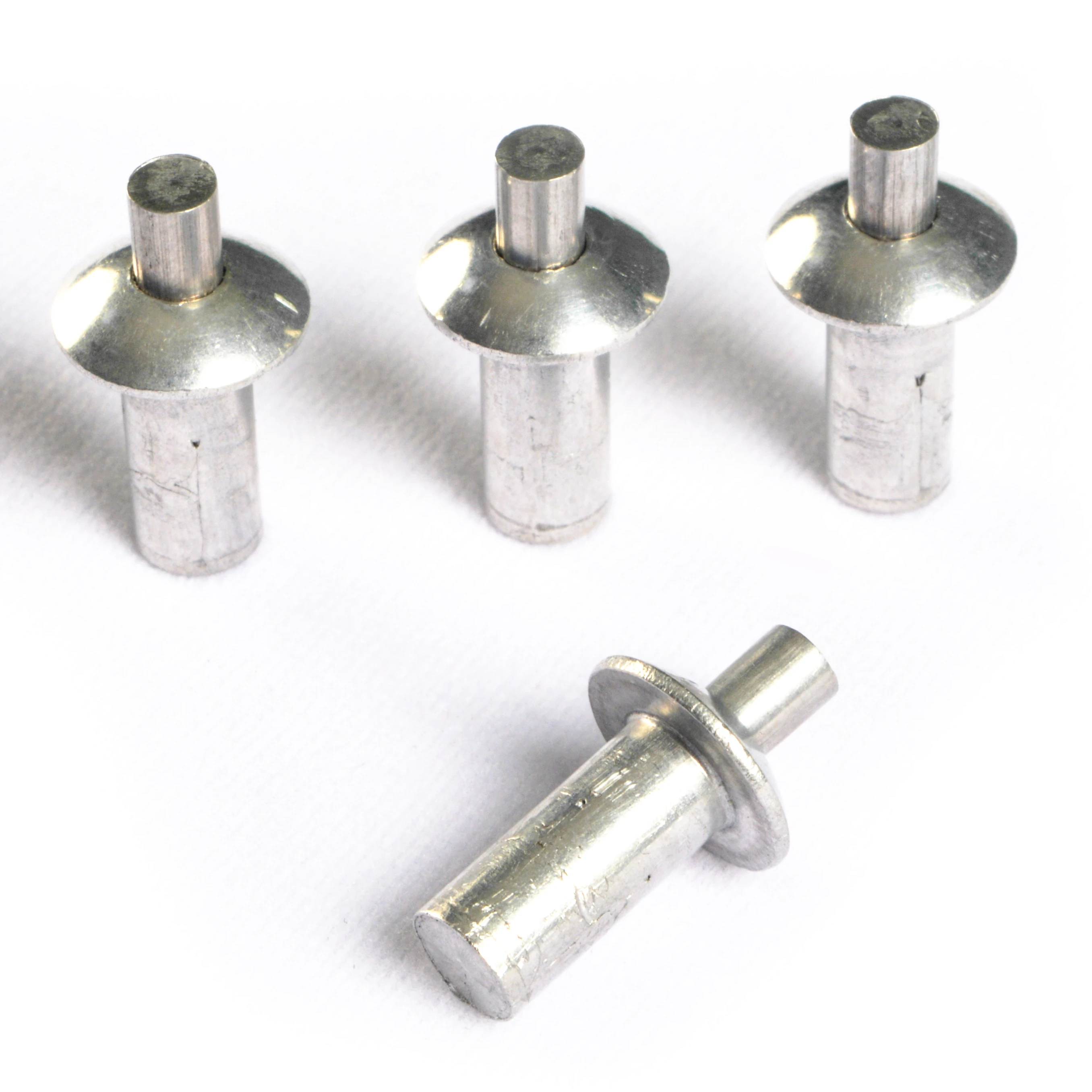Wholesale Good Corrosion Resistance Stainless Steel rivets custom drive rivet