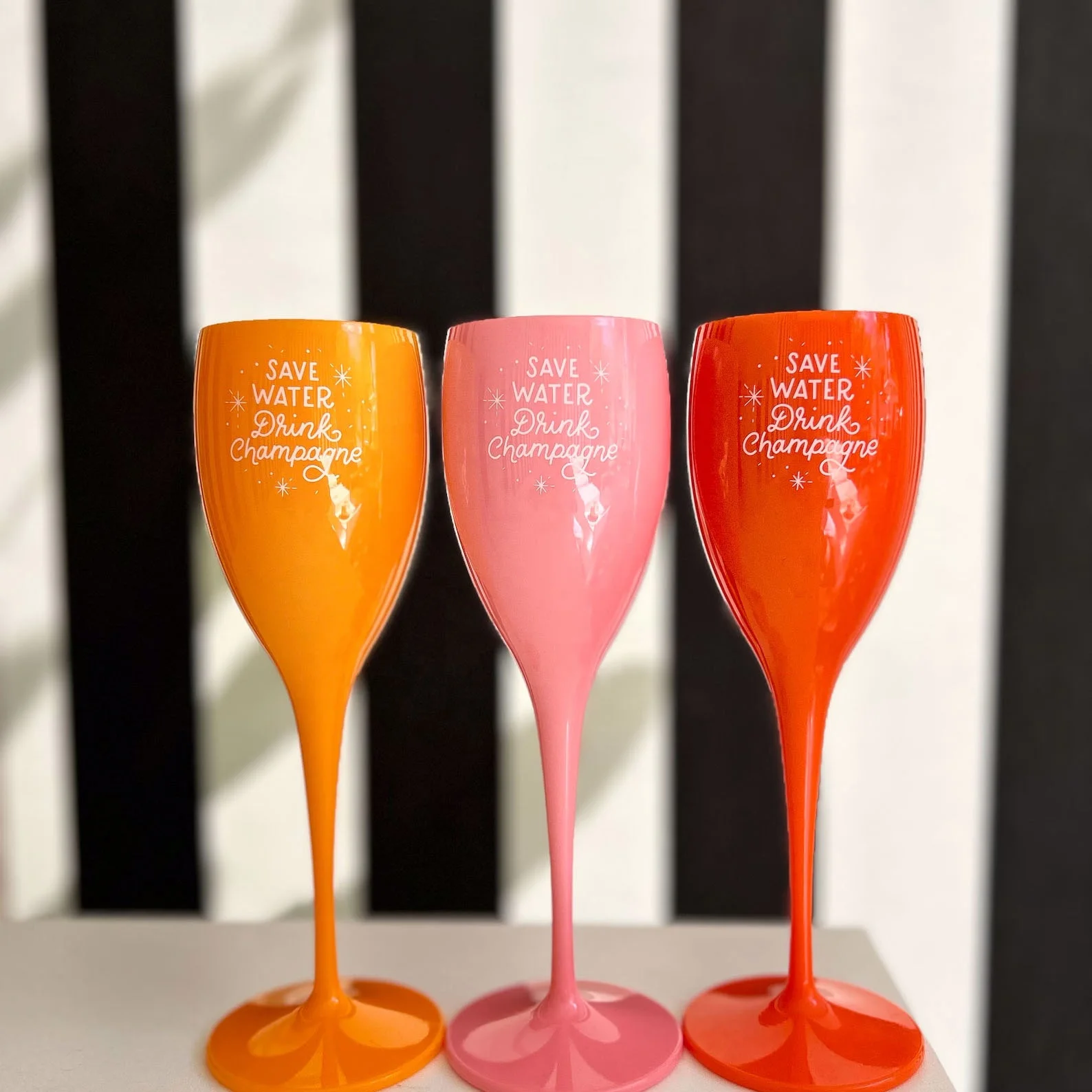 Небьющийся акриловый бокал для шампанского розовый пластиковый вина индивидуальный цвет логотипа Кубок классического дизайна